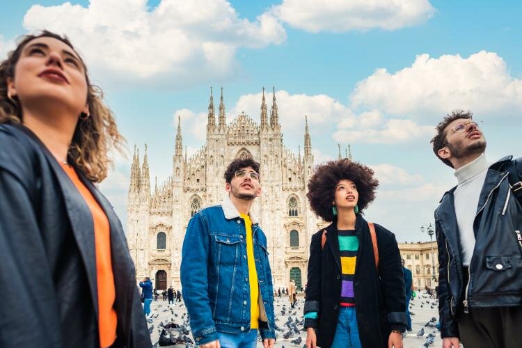 Fashion Week in Mailand: Die neuesten Trends und Termine