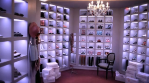 Das Grauen hat einen Gesicht: Der Schuhschrank der Freundin