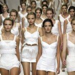 Sinnlich & feminin: Miederware als Sommerkleid bei Dolce & Gabbana
