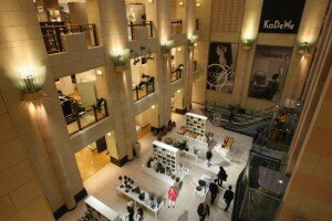 Karstadt Premiumhaus KaDeWe Karstadt-Premiumhaus KaDeWe in Berlin: Shoppingcenter ohne Wände