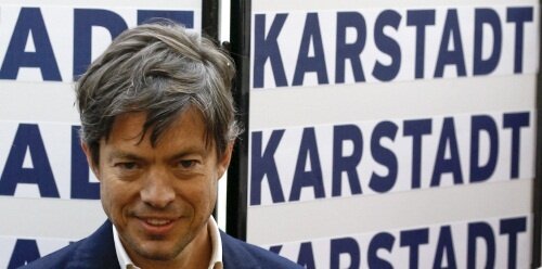 So viele Nächte durchverhandelt, um nun zu scheitern? Berggruen bekommt im Kampf um Karstadt schon graue Haare So viele Nächte durchverhandelt, um nun zu scheitern? Berggruen bekommt im Kampf um Karstadt schon graue Haare