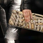 Karo Muster neu inszeniert: Der Nachfrage nach Burberry Prorsum scheint das keinen Abbruch zu tun