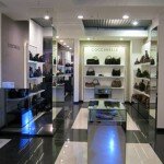Puristisch und minimalistisch: der Coccinelle-Store in Minsk