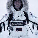 Sebastian Copeland fotografiert sich selbst für Napapijri