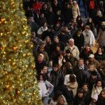 Kling Kasse Kling: Shopping-Jünger wie hier in der Berliner Shopping-Mall Alexa können sich nur noch an zwei Sonntagen am Konsum laben