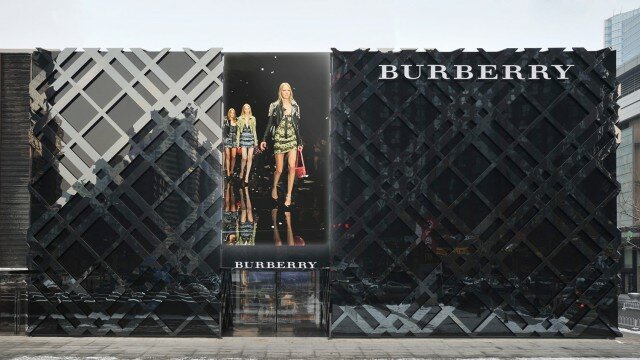 Burberry Flagship Store Sparkle Roll, Beijing