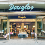 Douglas, Christ und Co. werden zukünftig wohl unter dem Dach eines Private Equity Investors geführt