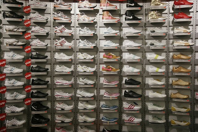 Turnschuhe Regal Turnschuhe Regal