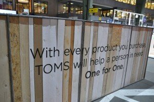B&B TOMS