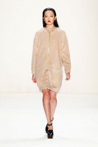 Hien Le Show - Mercedes-Benz Fashion Week Autumn/Winter 2013/14