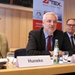 Branchengespraech_Huneke_Duin_Simon