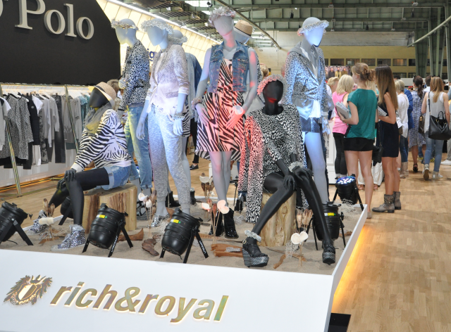 Rich & Royal @ B&B Rich & Royal @ B&B