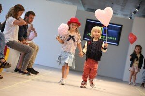 Die Catwalk-Schauen (hier Jessie and James) sorgten für Emotion auf der The Little Gallery