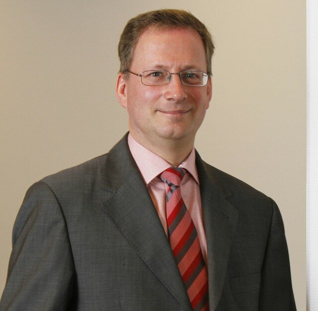 Er ist der Neue für Öffentlichkeitsfragen: Dr. Hartmut Spiesecke Er ist der Neue für Öffentlichkeitsfragen: Dr. Hartmut Spiesecke