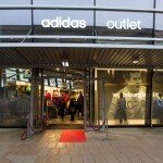 adidas im Designer Outlet Wolfsburg