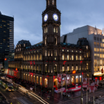 HM_Melbourne_Exterior_Night-022_low