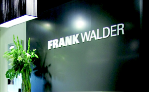 Frank Walder arbeitet jetzt in Belgien mit einer Agebtur zusammen