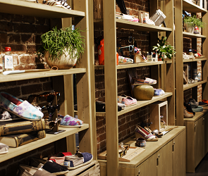 toms_store2