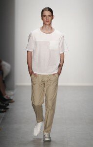 Hien Le Show - Mercedes-Benz Fashion Week Spring/Summer 2015