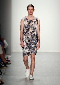 Hien Le Show - Mercedes-Benz Fashion Week Spring/Summer 2015