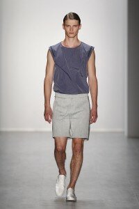 Hien Le Show - Mercedes-Benz Fashion Week Spring/Summer 2015