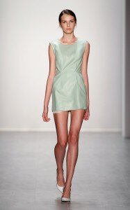 Hien Le Show - Mercedes-Benz Fashion Week Spring/Summer 2015