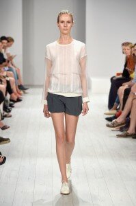 Isabell De Hillerin Show - Mercedes-Benz Fashion Week Spring/Summer 2015