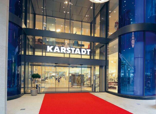Roter Teppich für den neuen Eigentümer? René Benko wird es auch nicht leicht haben mit Karstadt Roter Teppich für den neuen Eigentümer? René Benko wird es auch nicht leicht haben mit Karstadt