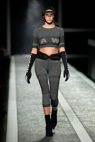 alexanderwangxhm-runway (1)_low