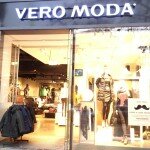 Vero Moda & Co. behaupten sich im schwierigen Umfeld gut. Alle Konzepte erwirtschaften mehr Umsatz und deutlich mehr Gewinn Vero Moda & Co. behaupten sich im schwierigen Umfeld gut. Alle Konzepte erwirtschaften mehr Umsatz und deutlich mehr Gewinn