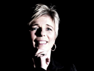 Britta Kowald-Meinke richtet für Karstadt ein