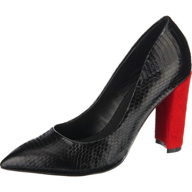 Schuhe von Next: klare Formen und modisches Design, gepaart mit gutem Preis-Leistungsverhältnis Schuhe von Next: klare Formen und modisches Design, gepaart mit gutem Preis-Leistungsverhältnis