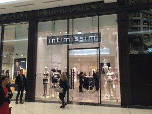 Calzedonia auf den Fersen: Intimissimi hat die große Schwestermarke bald eingeholt