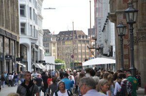 Abnehmende Frequenz ist eine der Hauptsorgen der stationären Händler