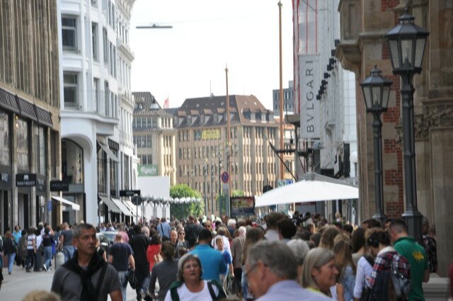 Abnehmende Frequenz ist eine der Hauptsorgen der stationären Händler Abnehmende Frequenz ist eine der Hauptsorgen der stationären Händler