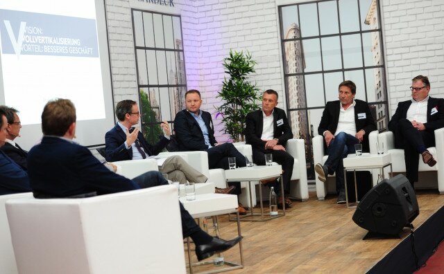 Teilnehmer der Podiumsdiskussion: Wilhelm Frings, Marcus Schönhart, Hans-Peter Vankerkom, Gerhard, Kränzle, Michael Werner, Thorsten Bott, Markus Wißmann, Manfred Brockherde, Rainer Ahlers