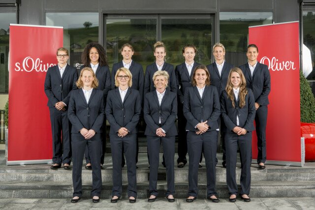 Ganz in Blau: Unsere Damen-Elf in s.Oliver