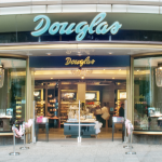Douglas bleibt europäischer Beauty Champion mit langfristigen Börsenambitionen