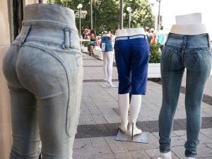 Zu enge Hosen können die Gesundheit gefährden