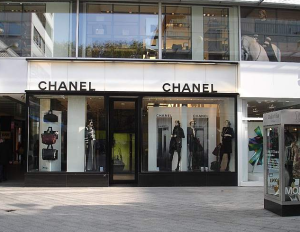 Chanel will seinen zurückgesetzten Standort zeitnah aufgeben