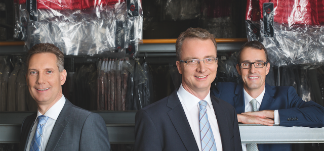 Das dreiköpfige Management-Team der creatrade Holding braucht Ersatz: COO Risto Pfalz geht, Ulf Cronenberg und CFO Dr. Marc Breitfeld bleiben Das dreiköpfige Management-Team der creatrade Holding braucht Ersatz: COO Risto Pfalz geht, Ulf Cronenberg und CFO Dr. Marc Breitfeld bleiben