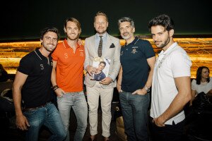 Deutschlandchef Bastian Ammelounx (Mitte) freut sich auf die neue Partnerschafte mit GQ und Eckerle