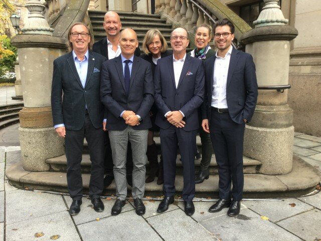 Das neue Präsidium besteht aus Heiko A. Westermann, Klaus Berthold, Gerd Oliver Seidensticker, Silke Kamps, Peter Gross, Martina Cruse und Justus Lebek (und Michael Horst und Norbert Lock, die nicht im Bild sind)