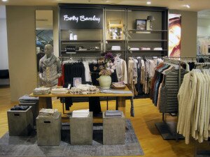 Viele Marken präsentieren sich bei Wöhrl und SinnLeffers mit neuen modernen Markenshops