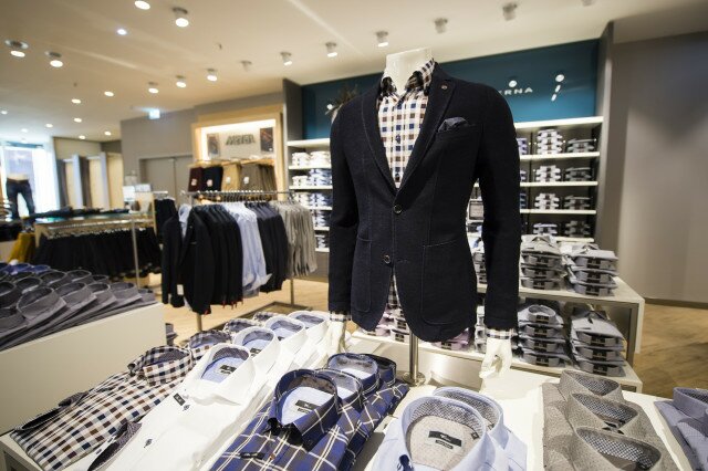 Wöhrl im Neumarkt zeigt sich mit vielen neuen Marken und Shop-in-Shop-Flächen Wöhrl im Neumarkt zeigt sich mit vielen neuen Marken und Shop-in-Shop-Flächen