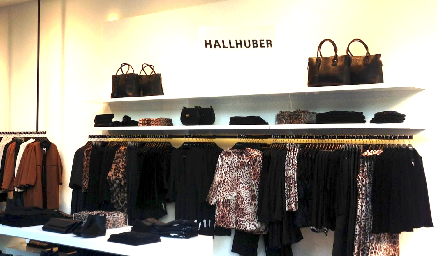 Hallhuber ist mittlerweile mit knapp 280 Stores und Concessions präsent