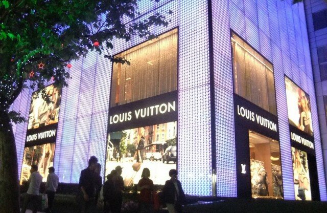 Louis Vuitton Stores in Metropolen wie Shanghai bleiben, einige andere in Sekundärstädten stehen allerdings zur Disposition