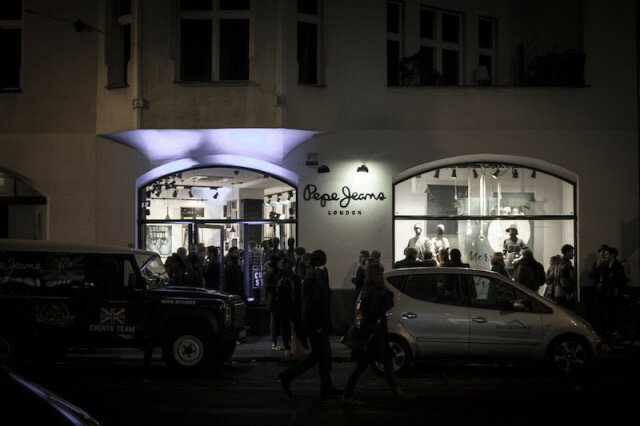 Pepe Jeans feiert neues DIY- Store-Concept Pepe Jeans feiert neues DIY- Store-Concept
