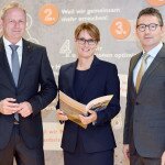 EK/servicegroup-Vorstände Bernd Horenkamp, Susanne Sorg und Franz-Josef Hasebrink wollen die Verbundgruppe weiterentwickeln