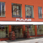 Schuhhaus Raab in Regensburg und alle anderen Raab-Standorte bleiben vorerst unverändert geöffnet